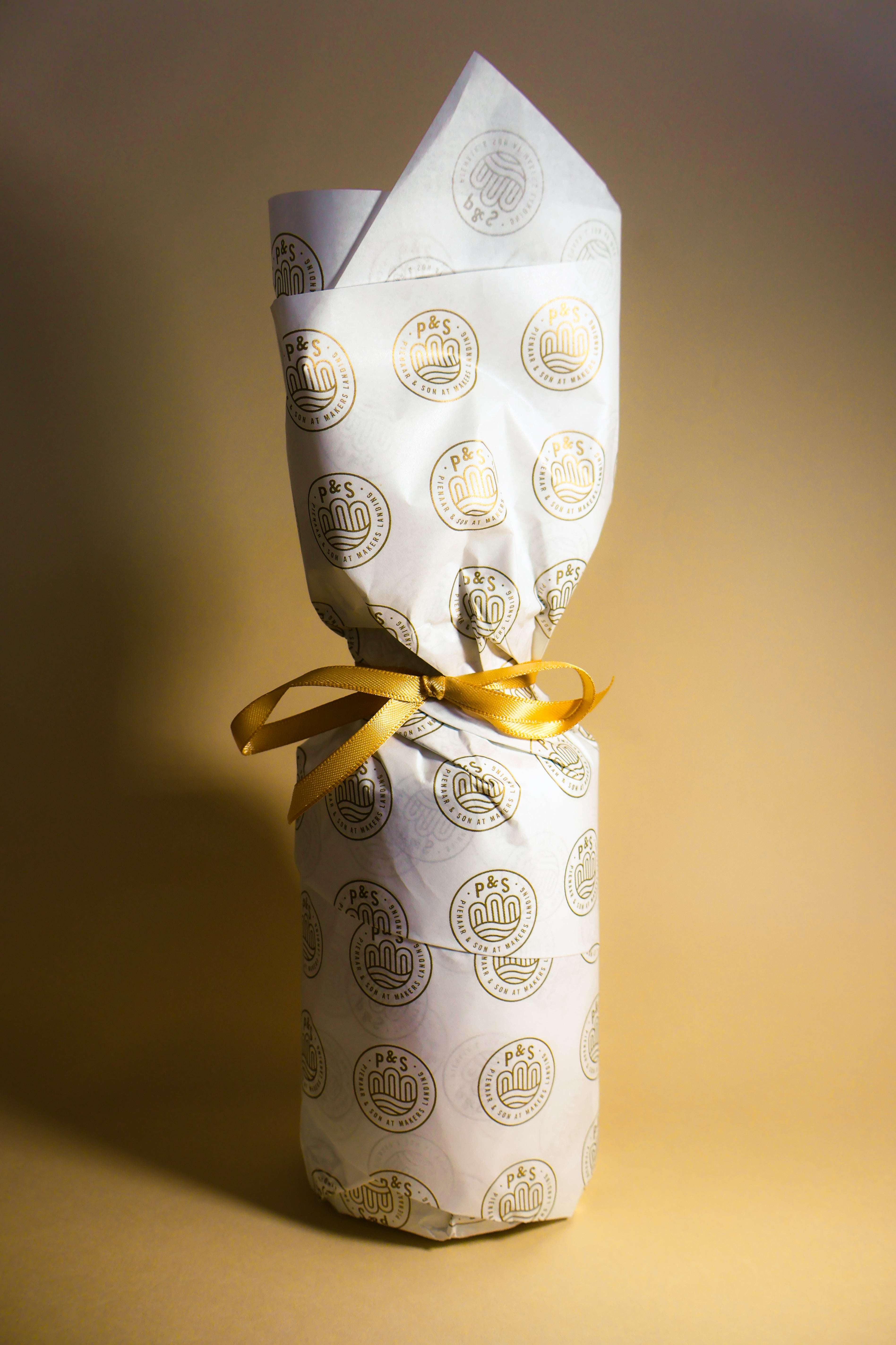 GIFT WRAPPING (PER BOTTLE)